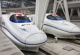 高鐵、動(dòng)車(chē)、機車(chē)